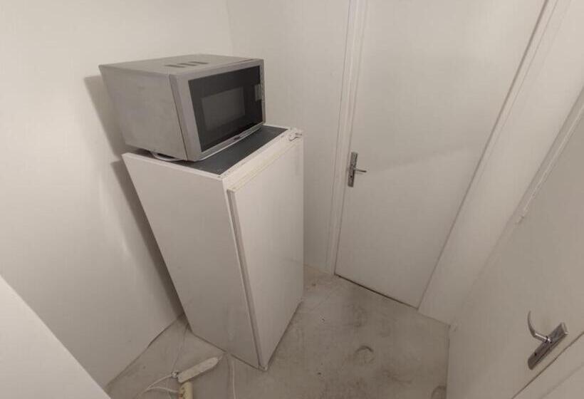 بنسيون Studio Privé Dans Maison