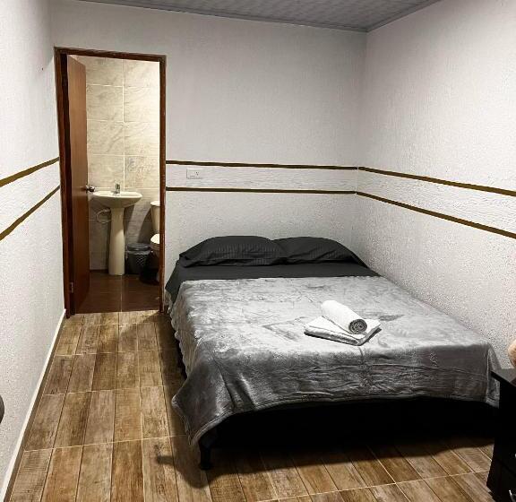 Pensjonat Un Amanecer En Murillo