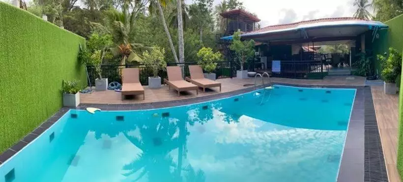 Aamiaismajoitus (B&B) Tharumini Villa