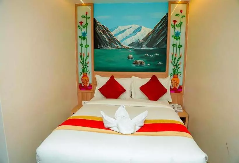 هتل Kedarnath