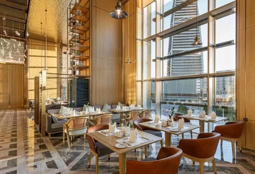 Hotelli Narcissus The Royal