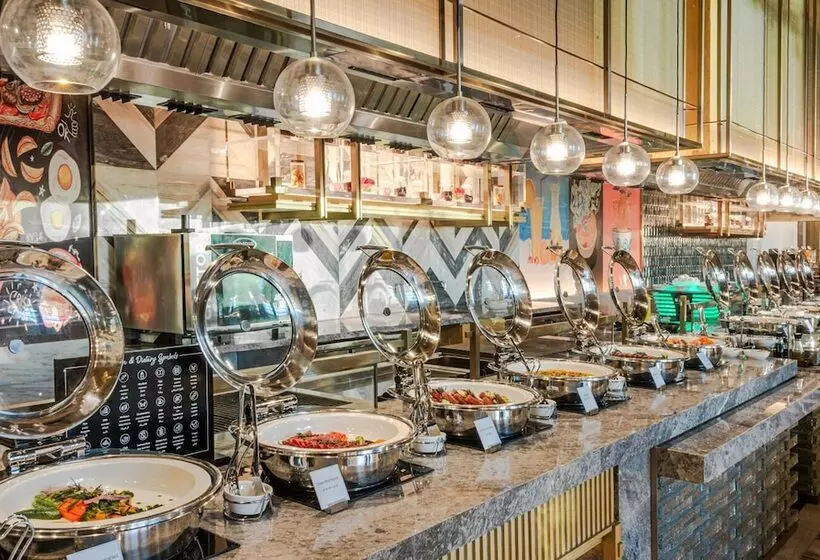 Hotelli Narcissus The Royal