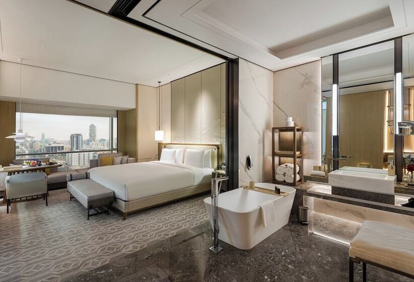 בית מלון כפרי Narcissus The Royal