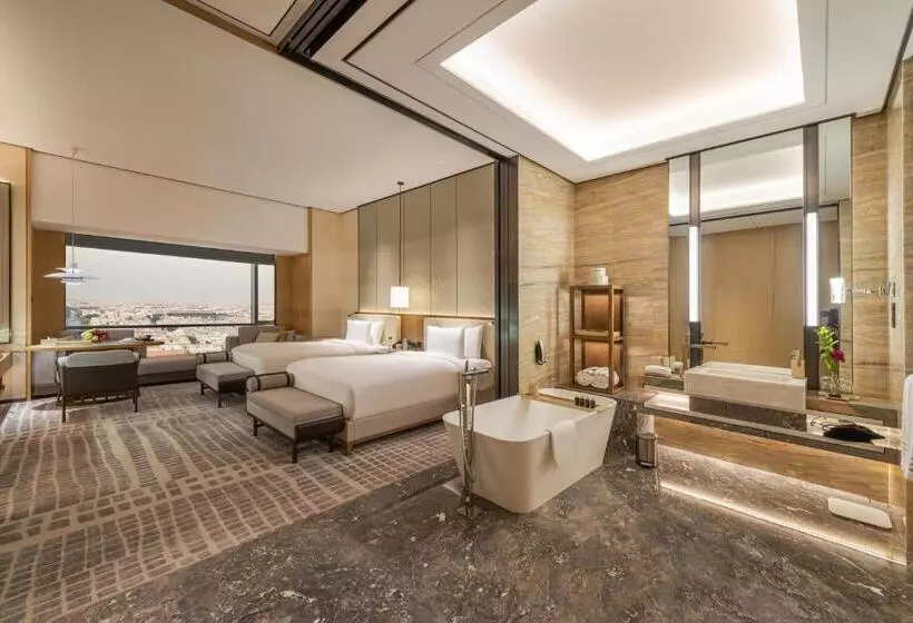 Hotelli Narcissus The Royal