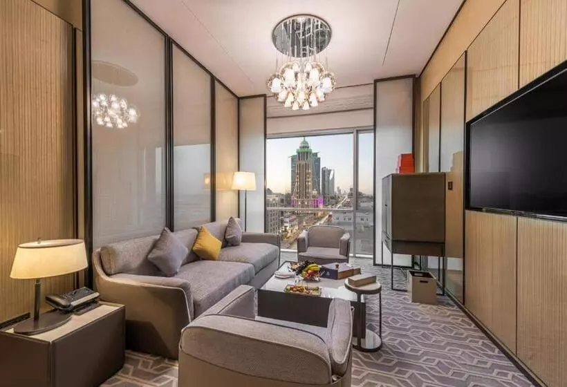 Hotelli Narcissus The Royal