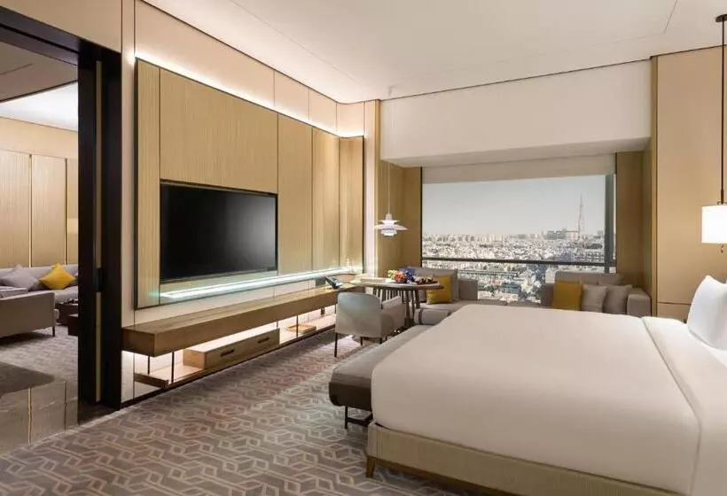 Hotelli Narcissus The Royal