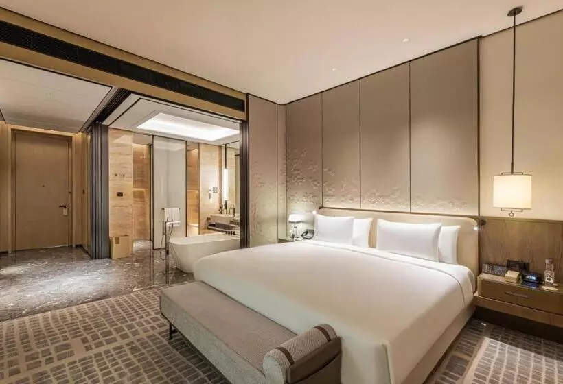 Hotelli Narcissus The Royal