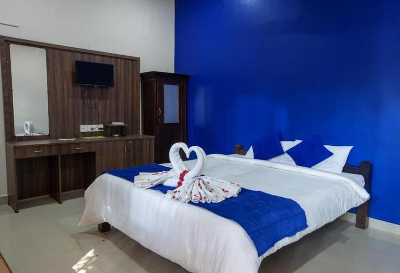 Paradise Auro Resort