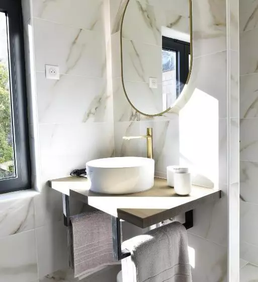 Majatalo Chez Pierre Dans Le Centre De Brive