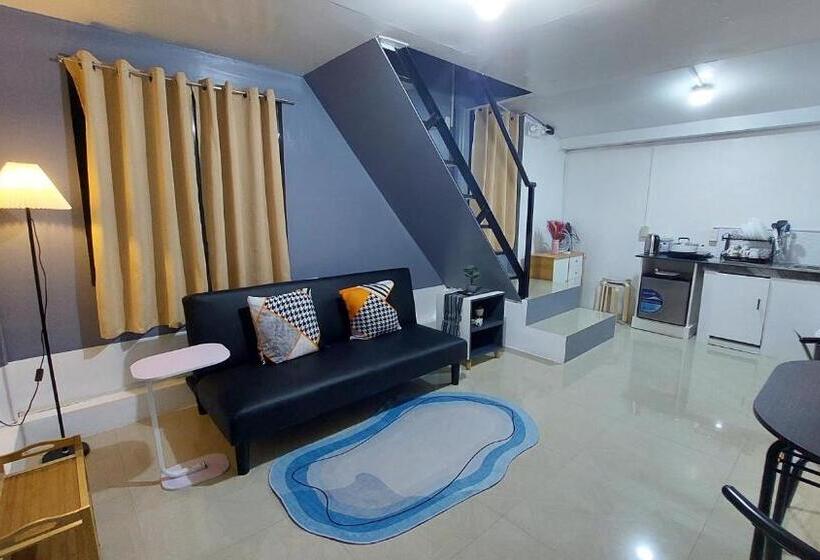 پانسیون Chicco S Private Two Storey Home