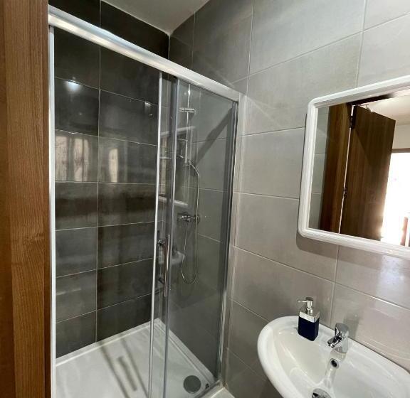 פנסיון Coral Cove Comfort Room 2