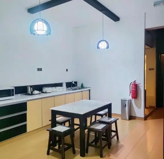 ペンション Suria Suites @tanah Rata