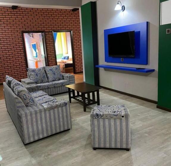 بنسيون Suria Suites @tanah Rata