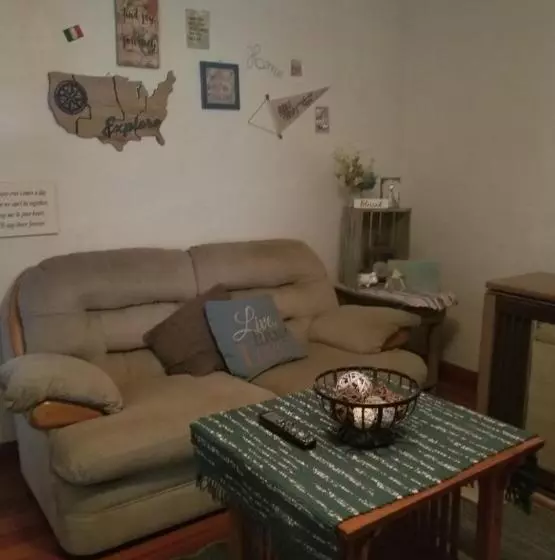 ペンション Travelers Guesthouse