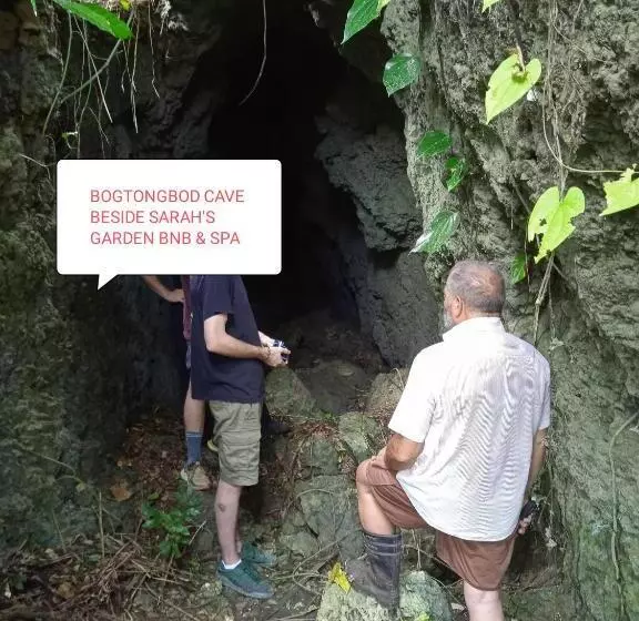 Aamiaismajoitus (B&B) Affordable Bedspacer Good For 8 With Breakfast