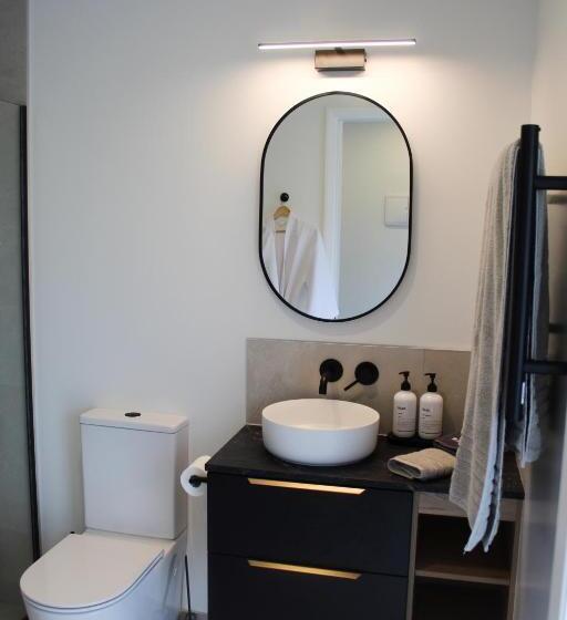 ベッドアンドブレックファースト Ahuru House