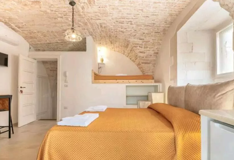 تختخواب و صبحانه La Pietra Del Duca