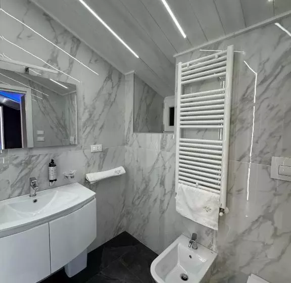 تختخواب و صبحانه Le Suite Piazza Nuova