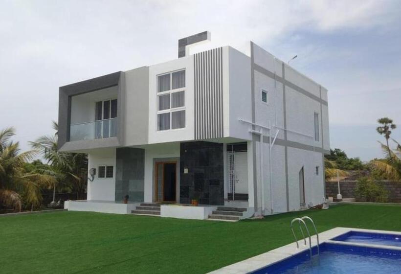 Hotelli Coastal Heaven Koovathur