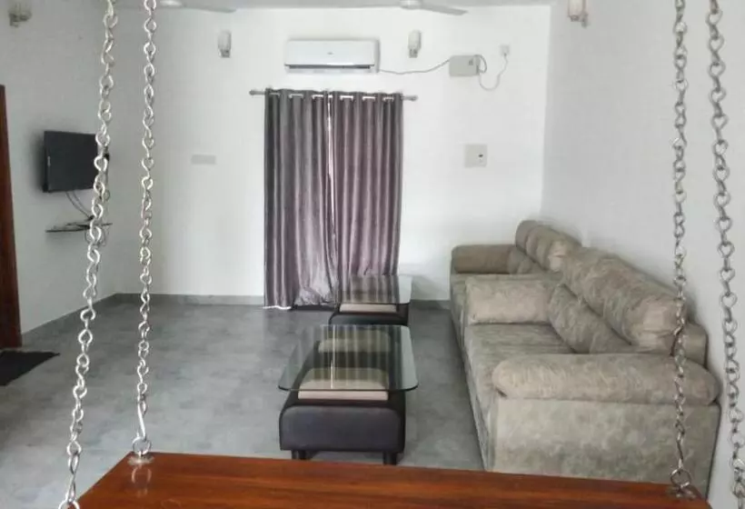 Hotelli Coastal Heaven Koovathur