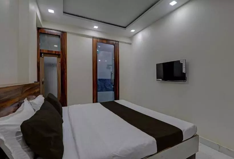 Hotelli Collection O Mitra Inn