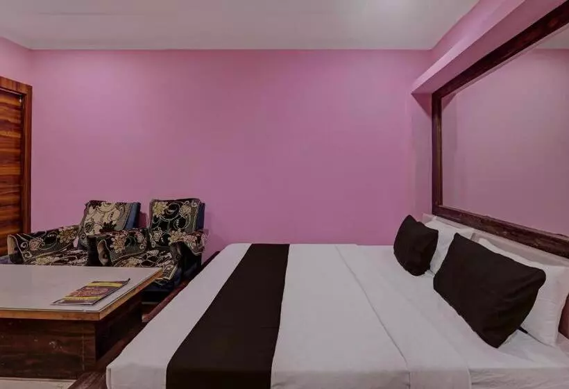 Hotelli Collection O Mitra Inn