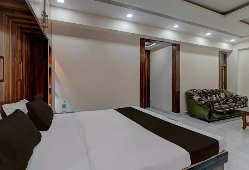 Hotelli Collection O Mitra Inn