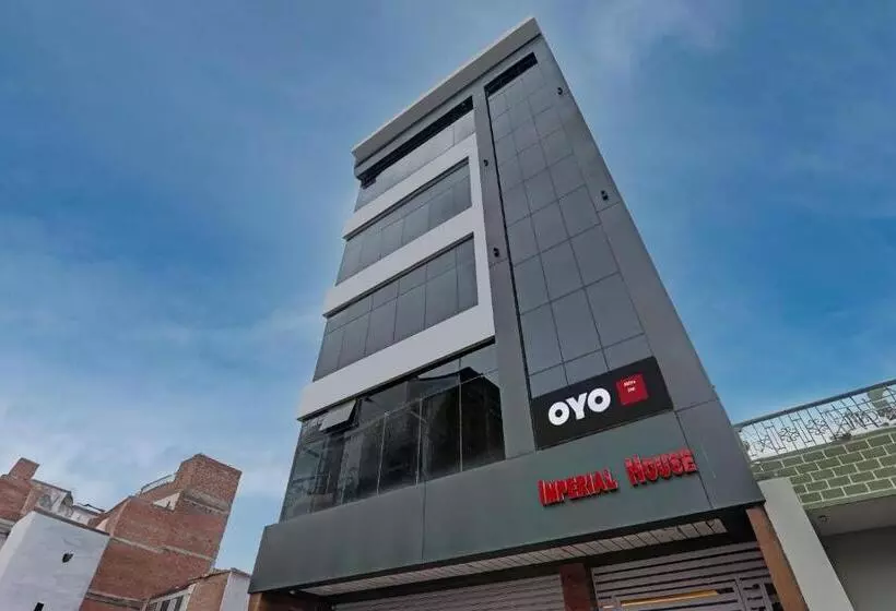 Hotelli Collection O Mitra Inn