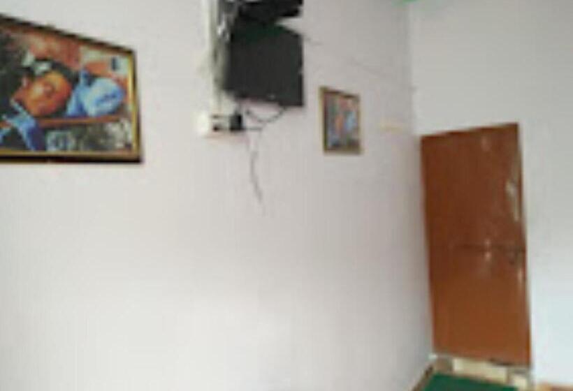 Hotel Dev Dham , Nyalsu