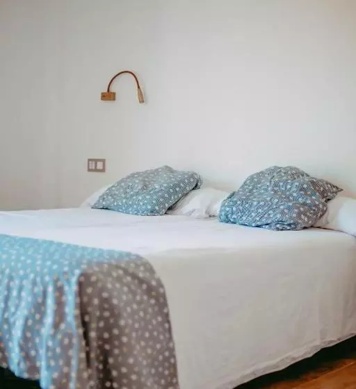 Hotelli Hostal Restaurant Mussons Vins