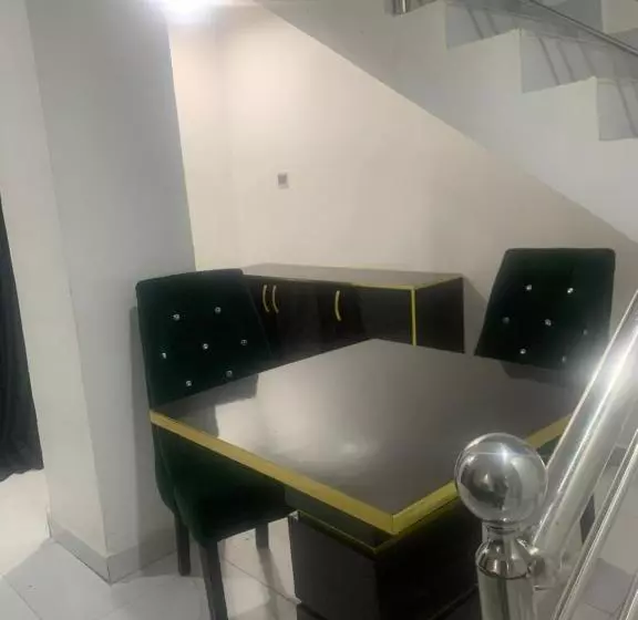 هتل Gt Guesthouse
