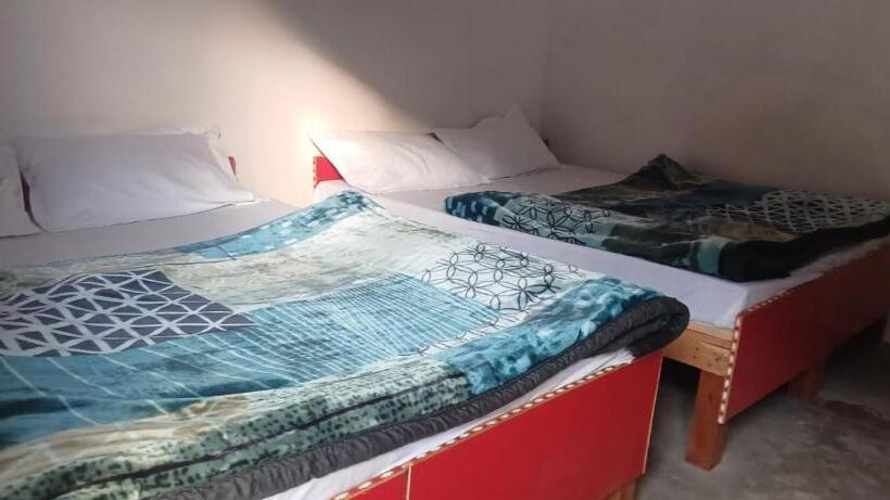 Hotel Kalindi Palace