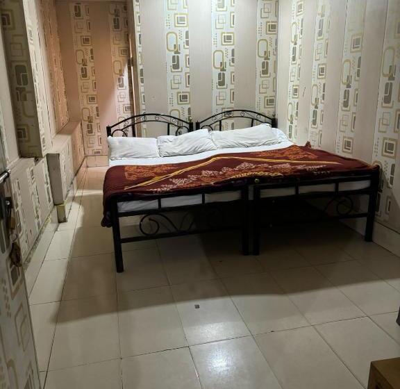 בית מלון כפרי Neelam