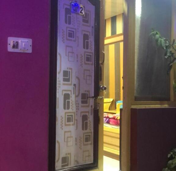 בית מלון כפרי Neelam