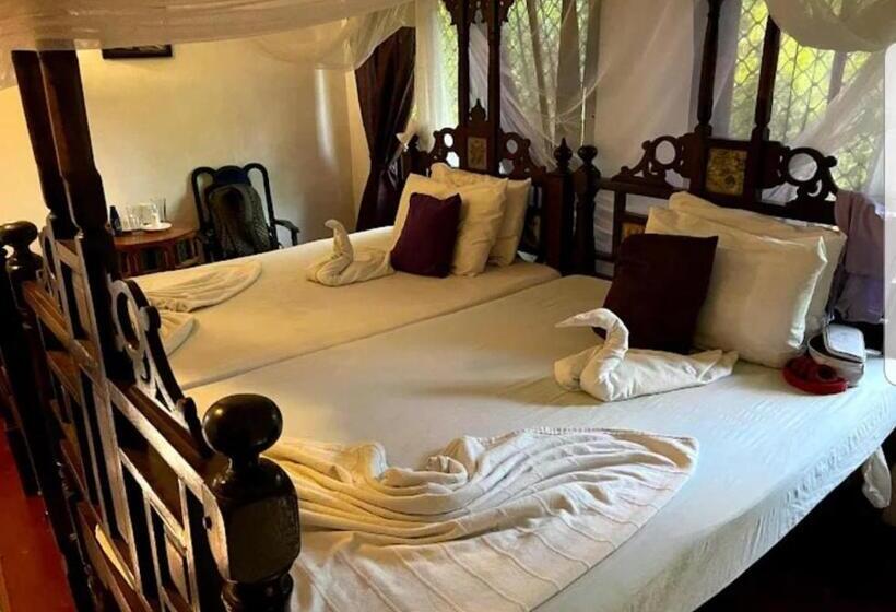 בית מלון כפרי The Rock Ocean View