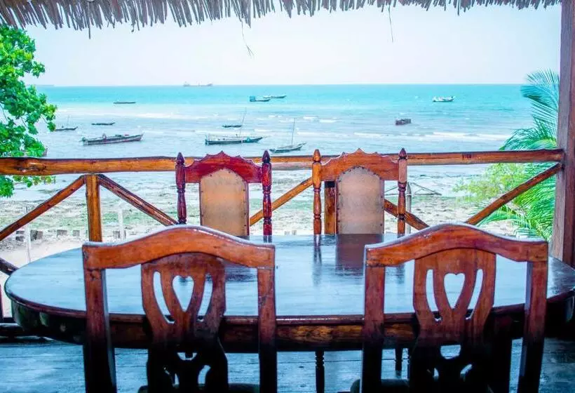 Hotelli The Rock Ocean View