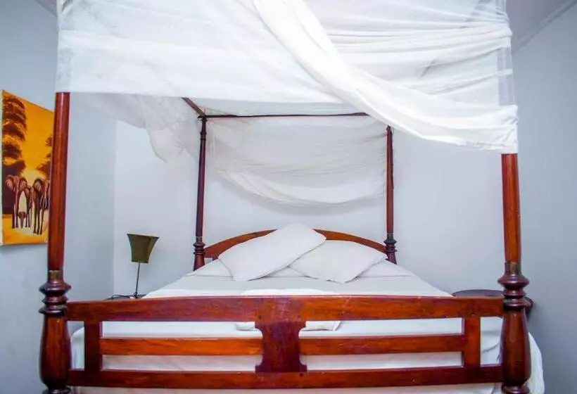 Hotelli The Rock Ocean View