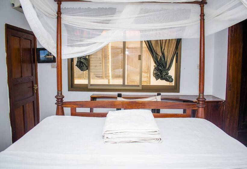 בית מלון כפרי The Rock Ocean View