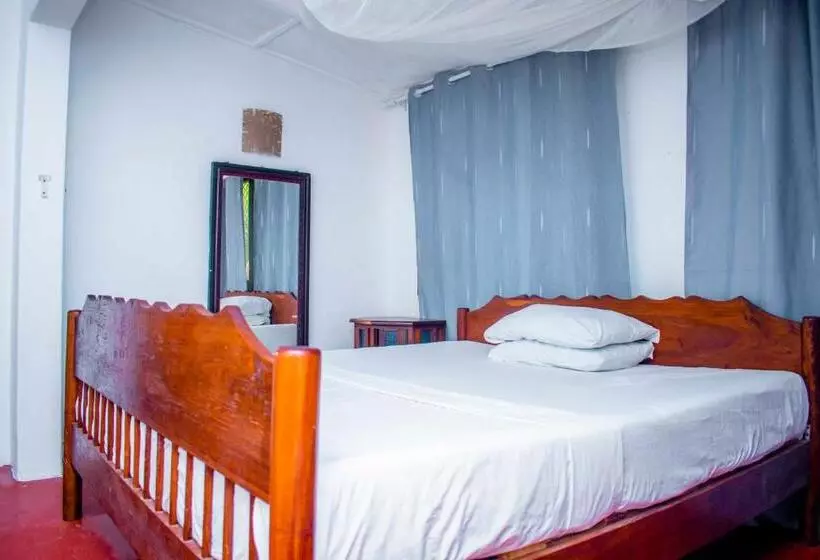 Hotelli The Rock Ocean View