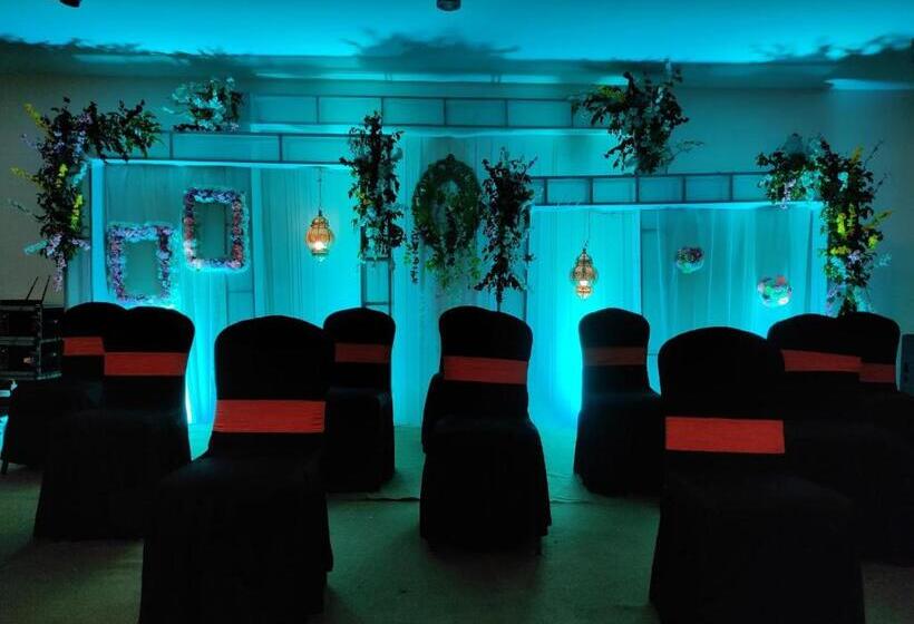 فندق The Siyona Resort