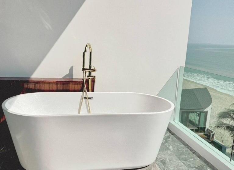 Hotel Villa Aokhanom Beachfront