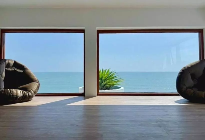 ホテル Villa Aokhanom Beachfront
