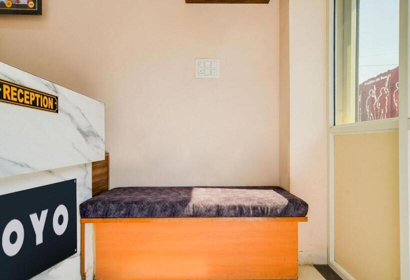 Oyo Hotel Airport View