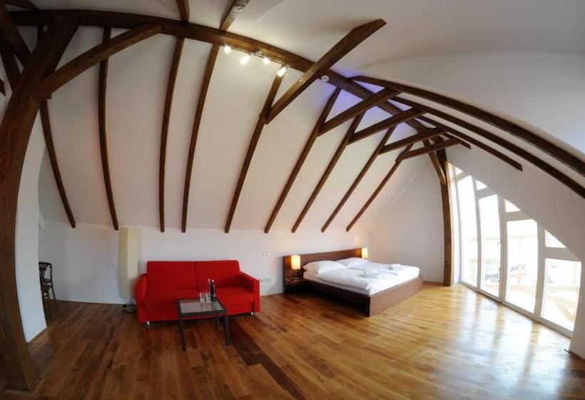 펜션 Chalupa Na Mlatě