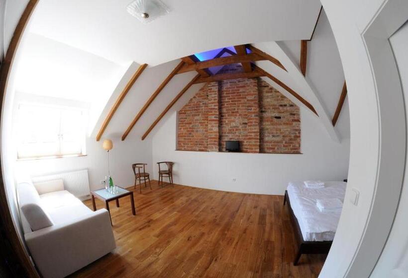 펜션 Chalupa Na Mlatě