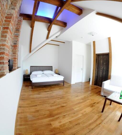 펜션 Chalupa Na Mlatě