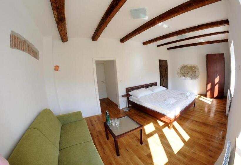 펜션 Chalupa Na Mlatě