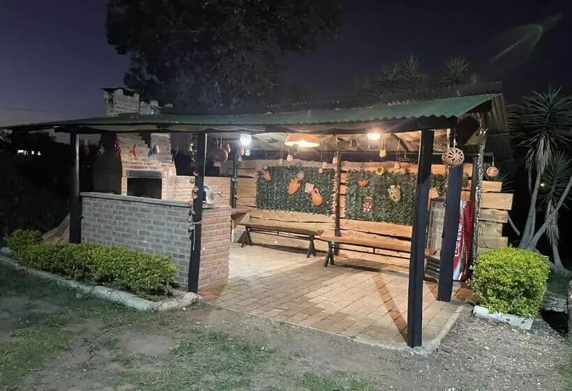 ペンション Hostal Greenlandomesa