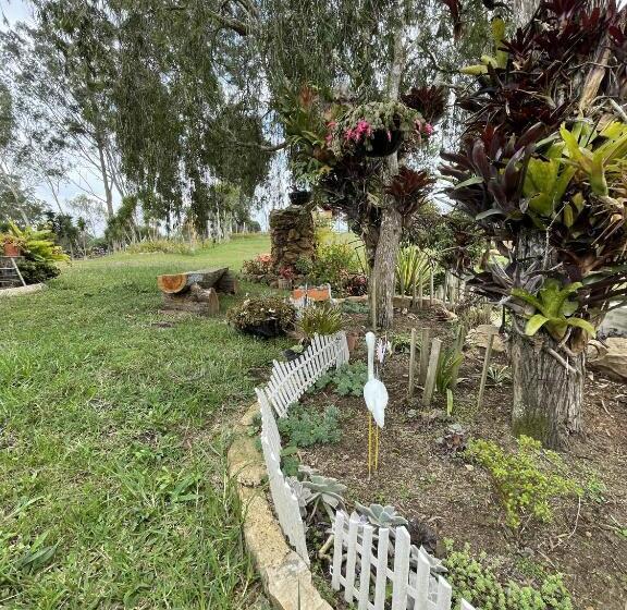 پانسیون Hostal Greenlandomesa