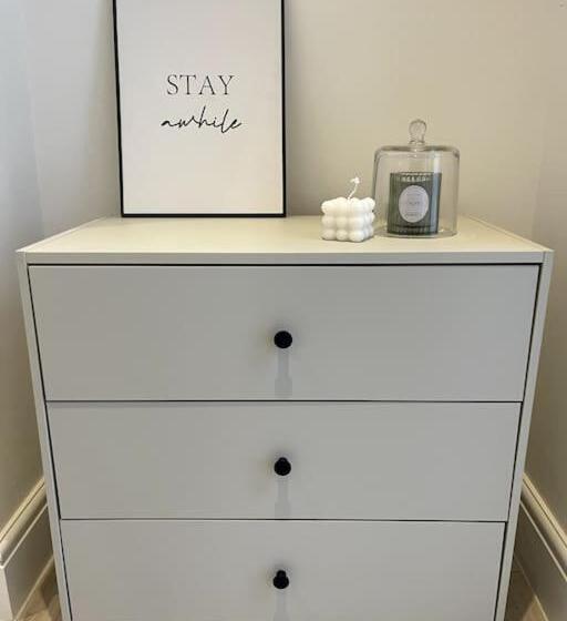 Pensionat Private Access Double Ensuite Room   Ground Floor